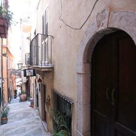 טאורמינה Casa Mediterraneo מראה חיצוני תמונה
